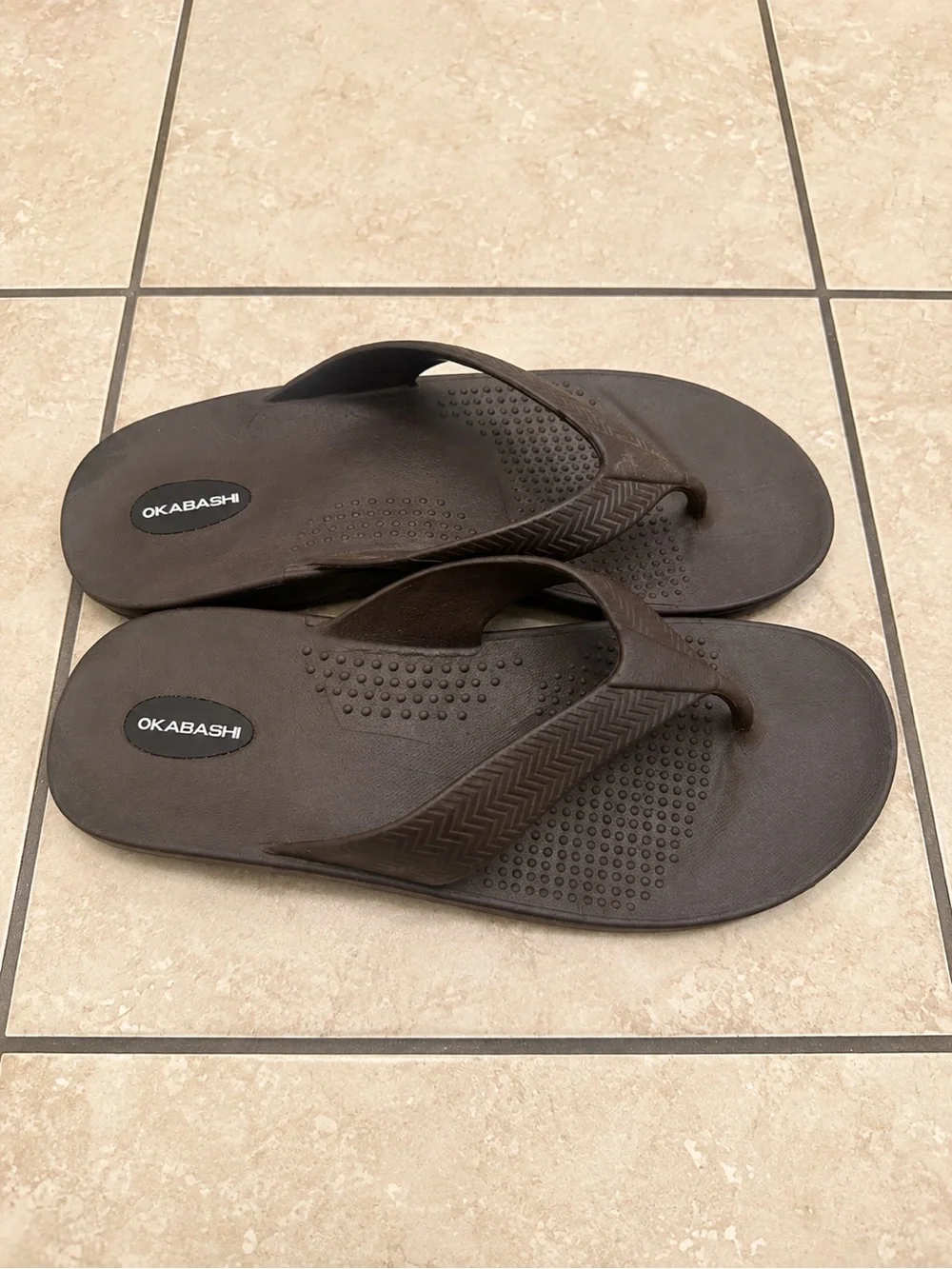 Okabashi Men's Brown Cushioned Flip Flops
